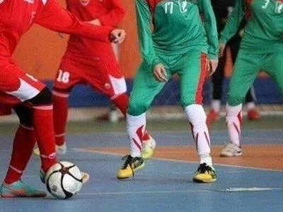تمدید قرارداد ۲ بازیکن بومی آنا صنعت پاسارگاد قم