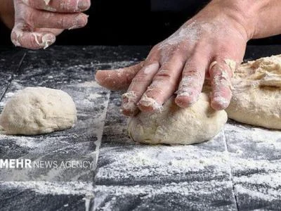 شهرک های اقماری زنجان باکمبود نانوایی مواجه است/عدم صدورمجوز جدید