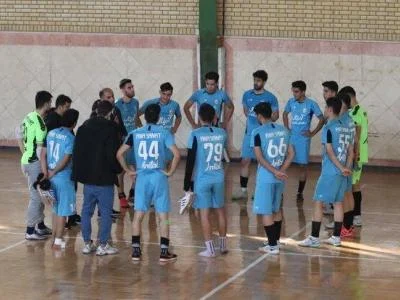تمدید ملی‌پوش افغانستانی با تیم فوتسال آناصنعت قم