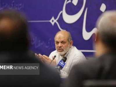 حاشیه نشینی مهار شود/ ارائه خدمات شهری منوط به رعایت حجاب است
