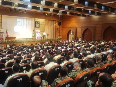 آئین تکریم و معارفه فرمانده انتظامی استان قم برگزار شد