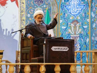 ۱۵ خرداد مبدا حرکت انقلاب اسلامی و الهام گرفته از نهضت عاشورا بود