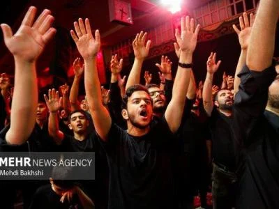 دودمه عرض ارادت به قرآن در هیئت رزمندگان اسلام قم