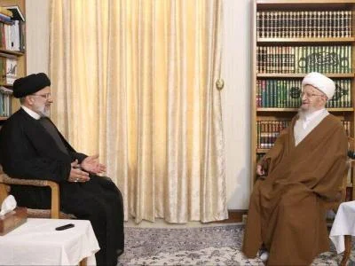 آیت الله مکارم: برای موفقیت رئیس جمهور و دولت دعا می کنیم