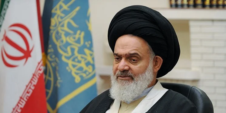 آیت‌الله حسینی بوشهری: نظارت درست از گرانی و افزایش تورم جلوگیری می‌کند