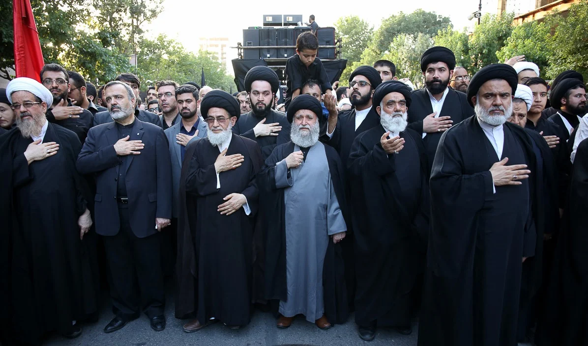 دسته عزاداری شهادت امیرالمومنین (ع) با حضور آیت الله وحید خراسانی