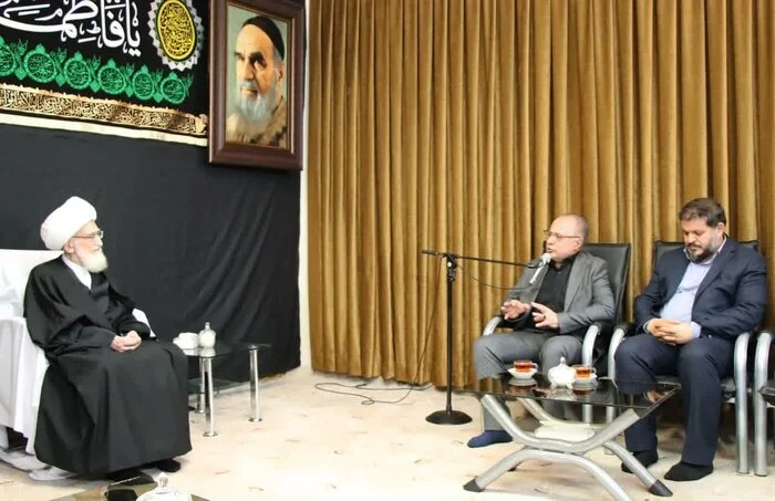 آیتالله نوری همدانی: تسریع در حل مشکلات عمومی، اولویت باشد