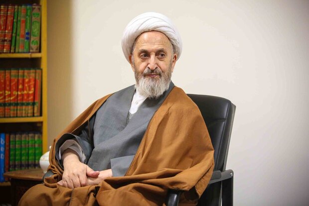 آیت الله سبحانی وقوع حادثه بندرعباس را تسلیت گفت