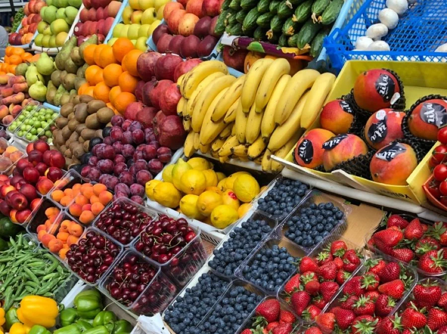 کاهش قیمت میوه در قم