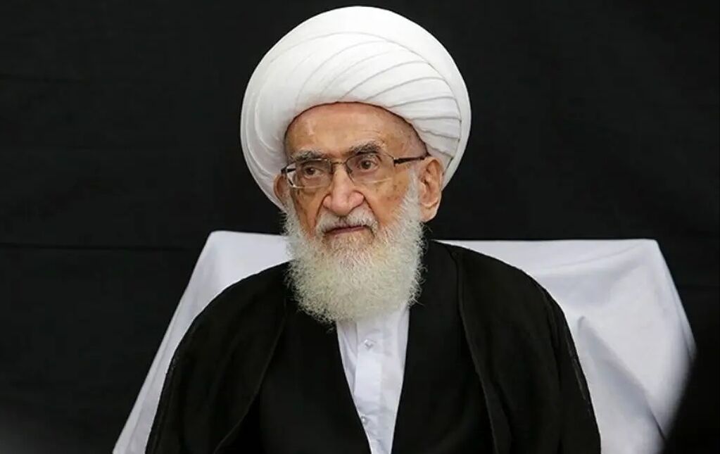 آیتالله نوری همدانی: هرگونه فتنهگری خیانت به نظام و انقلاب است