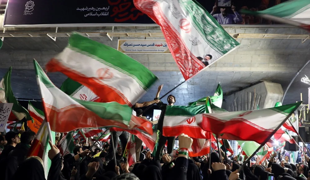 مداحان قمی طی ۲۰۰ شب در تجمعات مردمی خوش درخشیدند