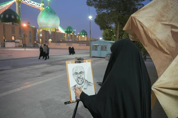 بومی که در کنار مزار جان گرفت پایگاه خبری دورشهر قم